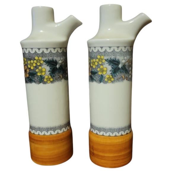 Vtg Burgund Vinegar Cruet & Oil Cruet No Stoppers Bavaria W Germany - Picture 3 of 7